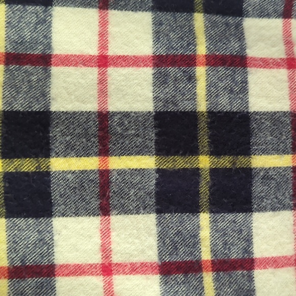 L.L. Bean Scotch Plaid Traditional Fit Flannel Button Down Shirt LARGE REG. Blue - Picture 9 of 16